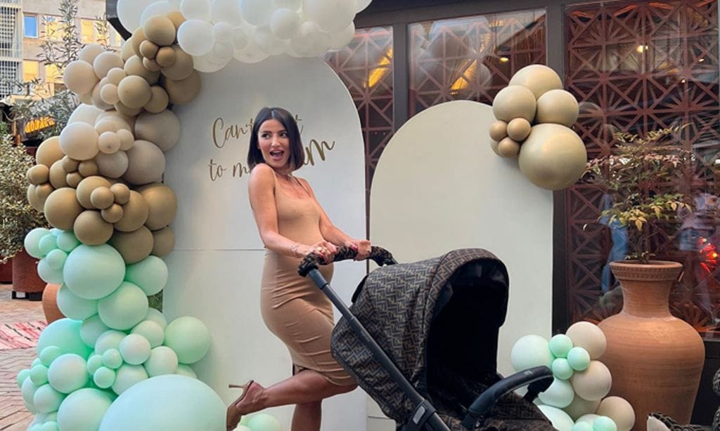 Alexandra Pereira (Lovely Pepa) es sorprendida con una espectacular 'baby shower'...¡alucinarás con los regalos!