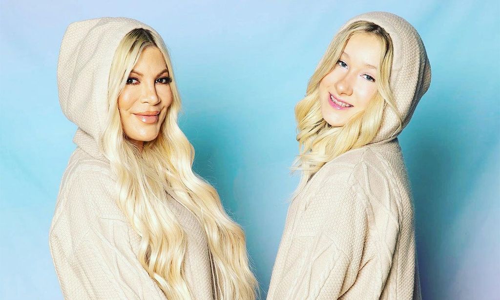 Tori Spelling presume orgullosa de la graduación de su hija a los 14 años pese a los obstáculos