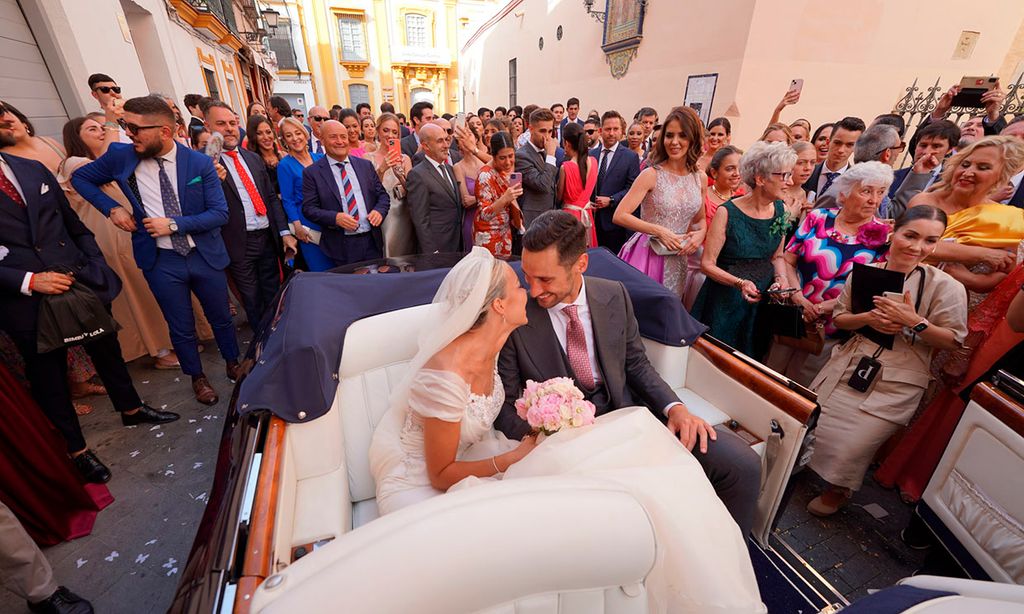 La espectacular boda con embrujo sevillano del futbolista Sergio Rico y la modelo Alba Silva