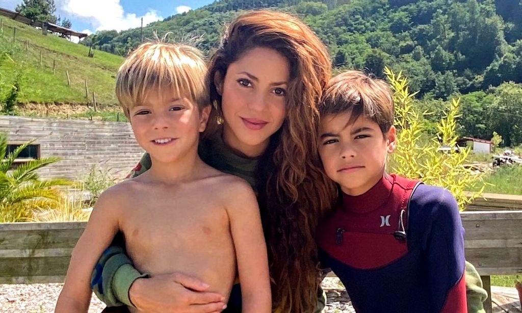¡La mamá más divertida! No te pierdas los momentazos de Shakira divirtiéndose y jugando con sus dos hijos 
