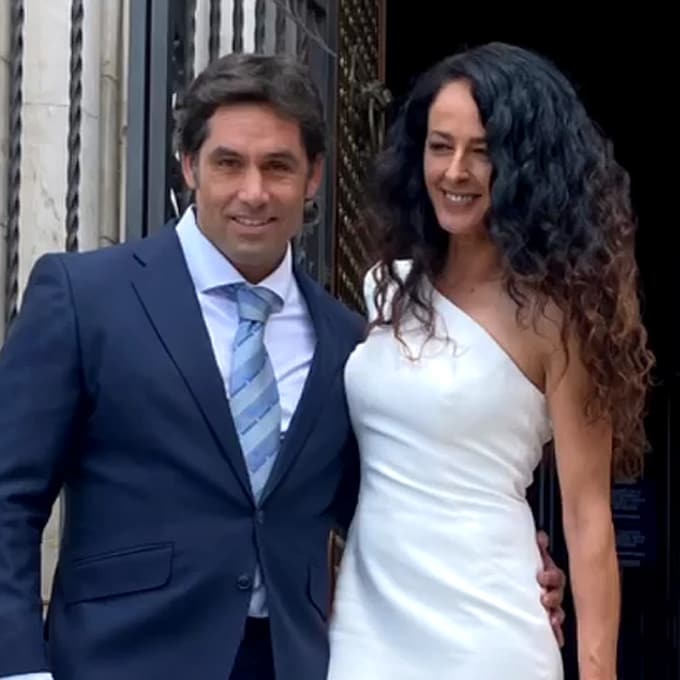 Mónica Estarreado, actriz de 'Yo soy Bea', se casa por sorpresa en la Catedral de la Almudena