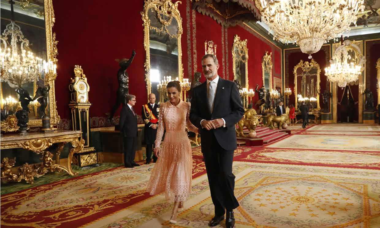 Don Felipe y doña Letizia en el Palacio Real