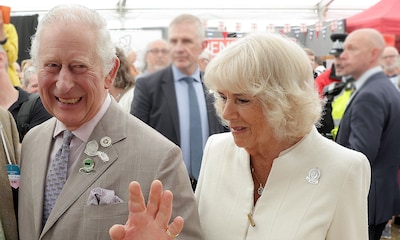 El 'emocionante' primer encuentro de Carlos de Inglaterra con su nieta Lilibet