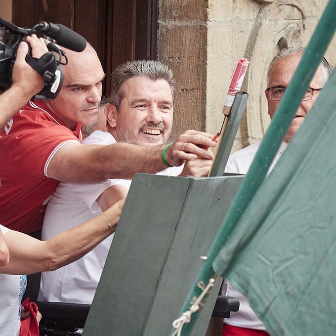 Juan Carlos Unzué, un ejemplo de superación en la lucha contra la ELA, lanza el chupinazo de San Fermín