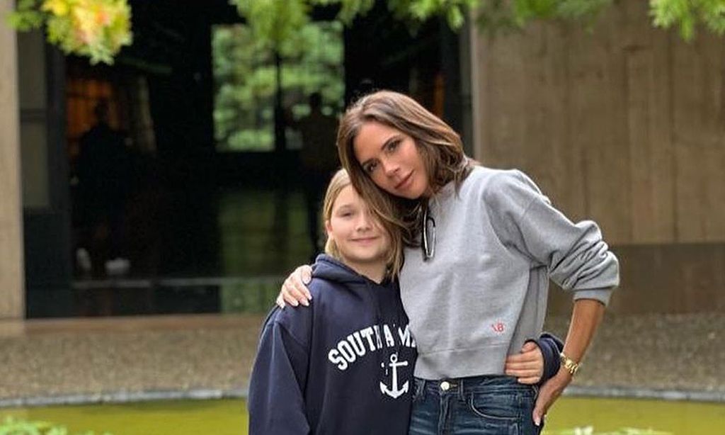 Victoria Beckham confiesa que está preocupada por el momento en el que Harper se abra un perfil social