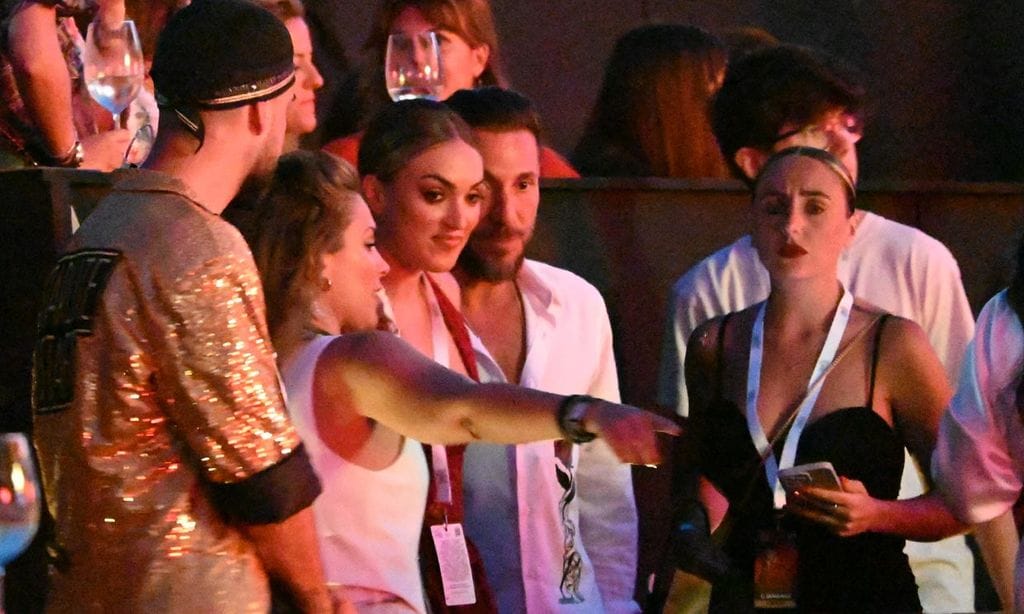 Antonio David Flores, Marta Riesco y Rocío Flores se van juntos de concierto