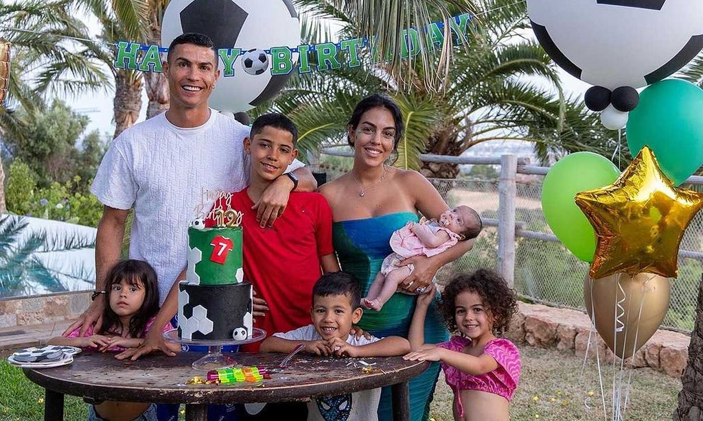 Cristiano Ronaldo y su familia numerosa