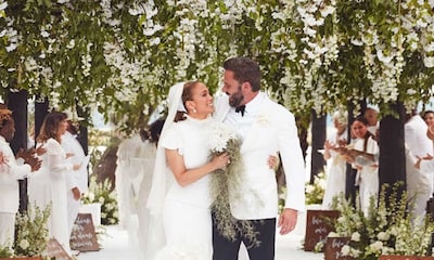Jennifer Lopez comparte los detalles más románticos y los contratiempos de su boda con Ben Affleck