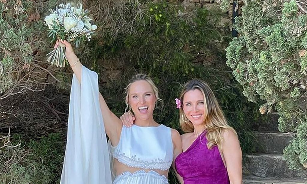 Elsa Pataky, la invitada perfecta en la boda de su prima con la que guarda un gran parecido físico