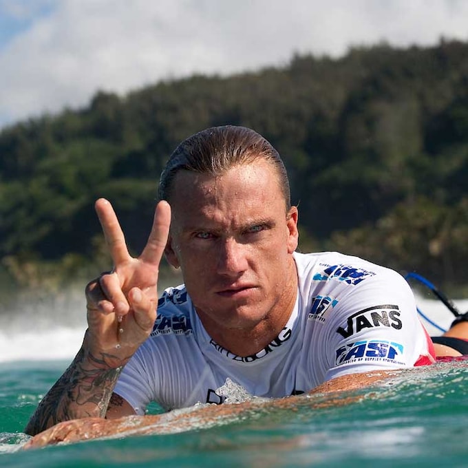 Muere a los 45 años la leyenda del surf Chris Davidson tras recibir un puñetazo en la cara