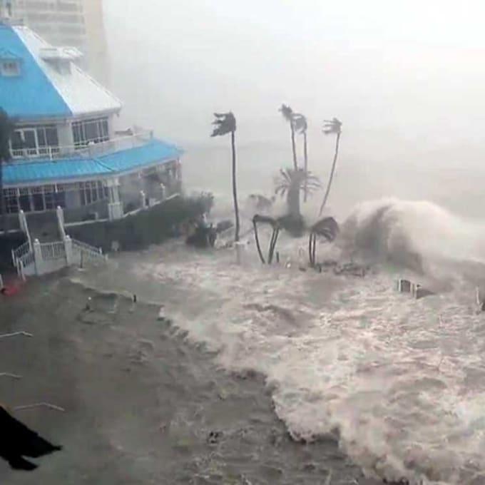 La destrucción del huracán Ian a su paso por Florida, en imágenes