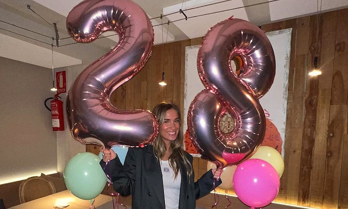 María Pombo cumple 28 años