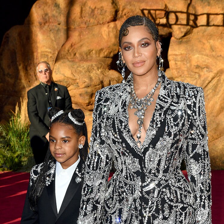 La hija de Beyoncé hace una aparición sorpresa en plena subasta para pujar por unos pendientes de diamantes