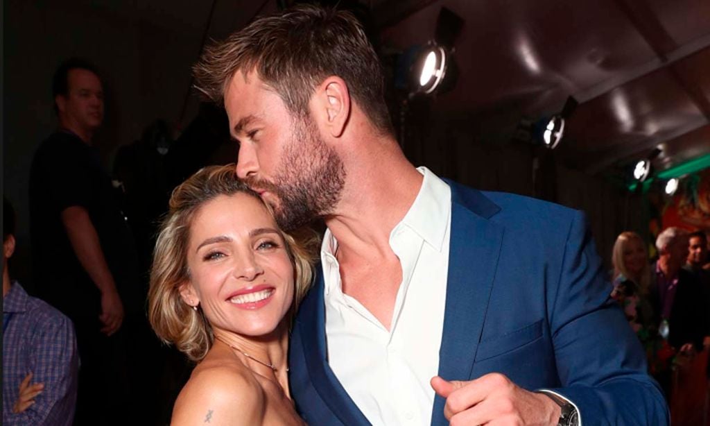 La inesperada conexión de Elsa Pataky con Chris Hemsworth en un avión