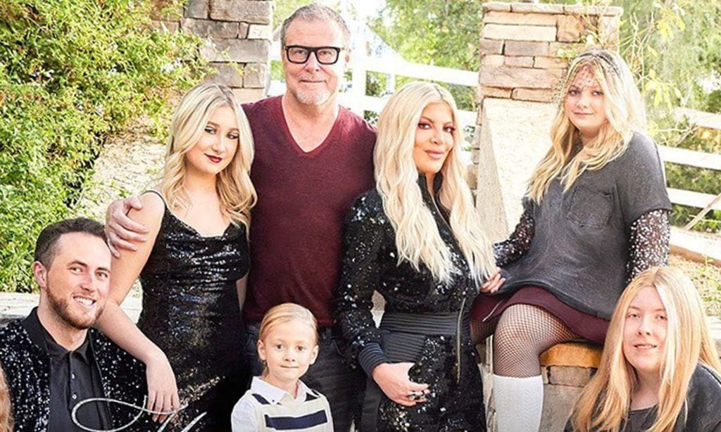 Tori Spelling y Dean McDermott presumen de su gran familia tras los rumores de separación