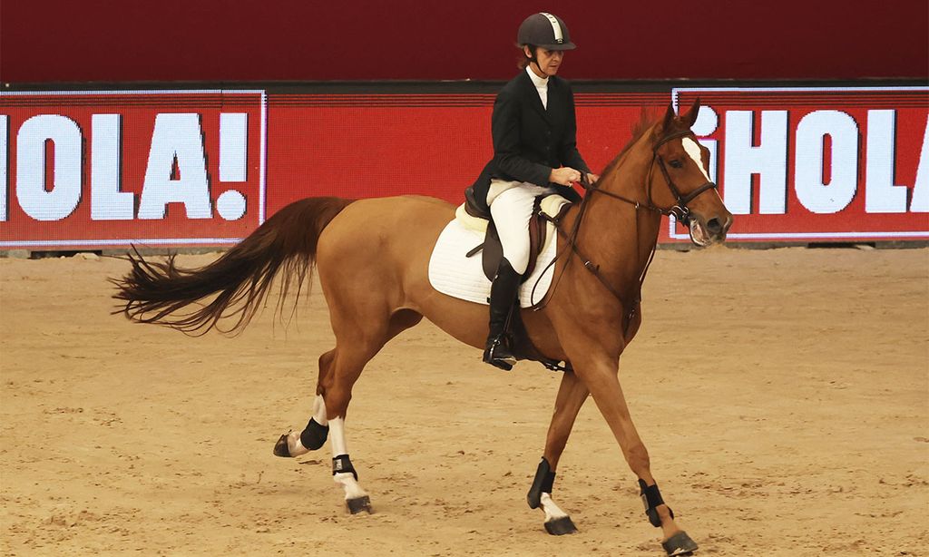 Las caídas de la infanta Elena y la princesa saudí Lama bint Turki marcan la segunda jornada de la 'Madrid Horse Week'