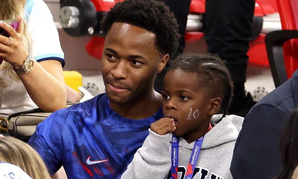 Raheem Sterling y su hijo