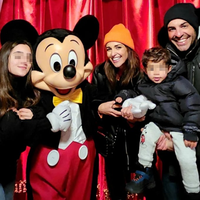 'Cuando Miki conoció a Mickey' y otros momentos del viaje en familia de Paula Echevarría a Disneyland