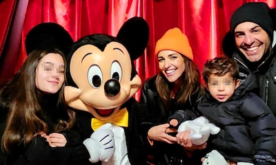 'Cuando Miki conoció a Mickey' y otros momentos del viaje en familia de Paula Echevarría a Disneyland