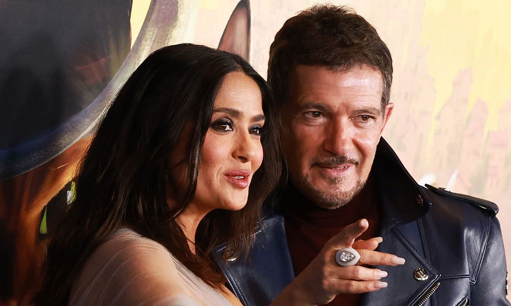 La foto que demuestra que Salma Hayek y Antonio Banderas siguen igual que hace 30 años