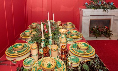 Artesanal y sostenible, así es la decoración que marca tendencia en la mesa de Navidad de ¡HOLA!