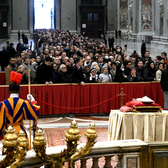Así será el solemne funeral de Benedicto XVI