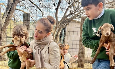 Los hijos de Víctor Janeiro visitan la granja donde su padre ha vivido 4 meses