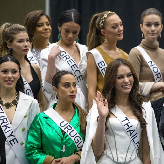 Renuncian dos candidatas a Miss Universo a pocos días de la final del certamen