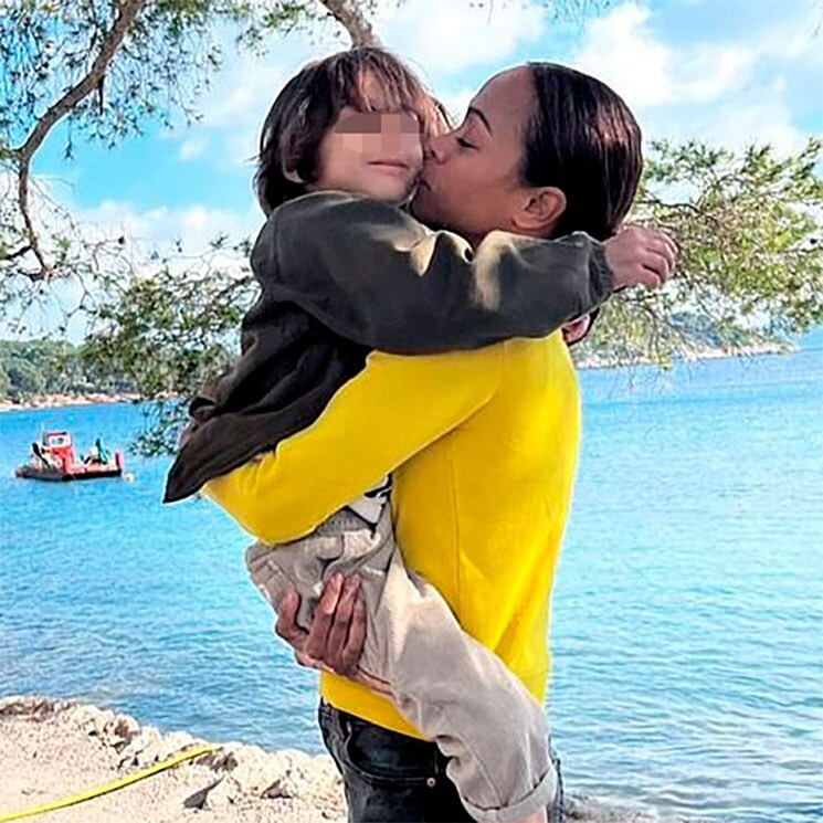 Zoe Saldaña disfruta con sus hijos de los encantos de Mallorca durante el rodaje de 'Lioness'