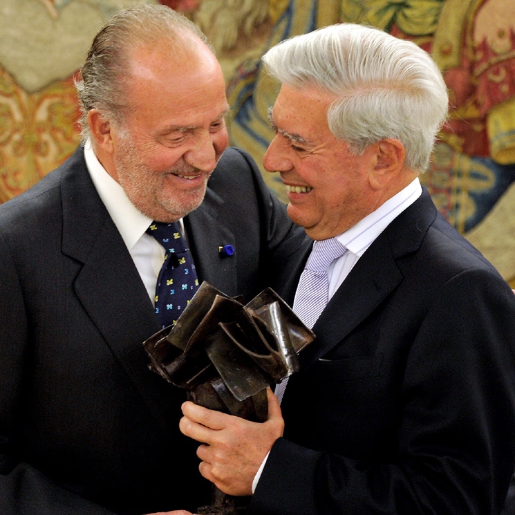 El motivo por el que Vargas Llosa ha invitado al rey Juan Carlos a su gran cita en París 