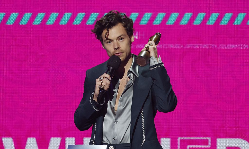 Harry Styles arrasa en los Brit Awards y sorprende con unas emotivas palabras sobre One Direction
