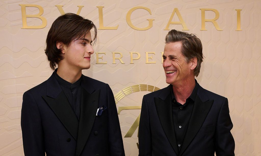 Mark Vanderloo, acompañado de su hijo modelo en la fiesta de Bvlgari