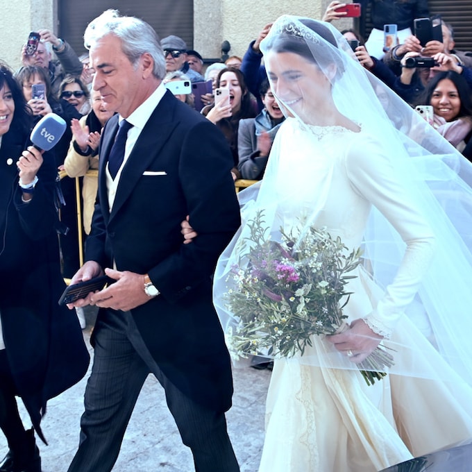 La espectacular boda de Ana, hija pequeña de Carlos Sainz, con Rodrigo Fontcuberta