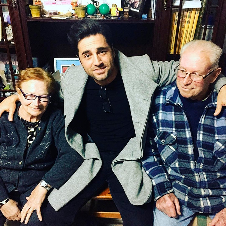 David Bustamante, roto de dolor por la muerte de su abuela, comparte un emotivo video de su último momento juntos