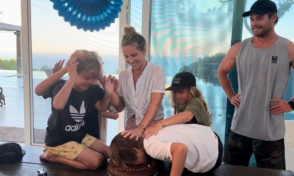 ¡A tartazo limpio! Elsa Pataky comparte la divertidísima celebración del noveno cumpleaños de sus mellizos