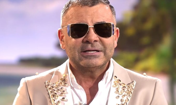 Jorge Javier Vázquez con gafas de sol