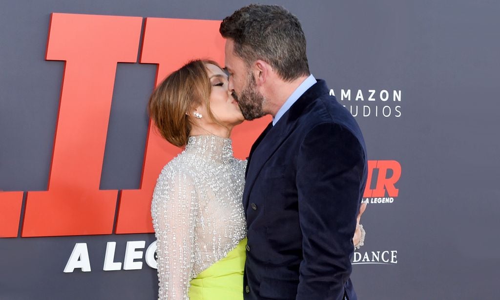 Jennifer Lopez y Ben Affleck reaparecen más enamorados que nunca, demostrando que su matrimonio sigue intacto