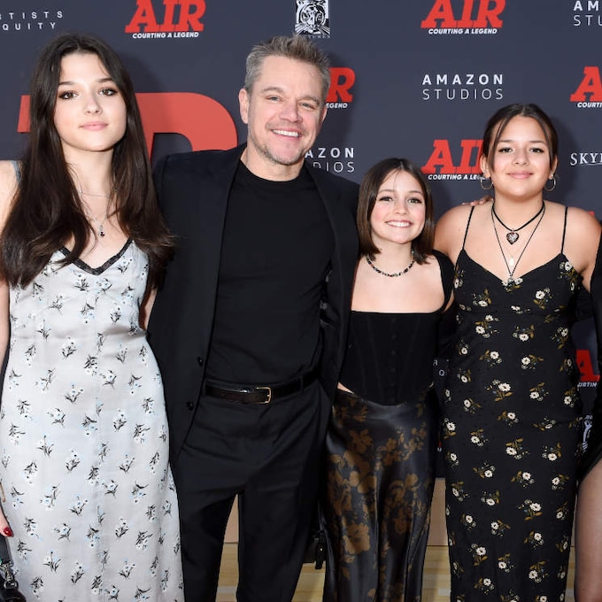 Las hijas adolescentes de Matt Damon y Luciana Barroso causan sensación en su debut en Hollywood