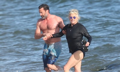 ¡Lobezno al rescate! Hugh Jackman demuestra lo enamorado que está de su mujer en su 27 aniversario