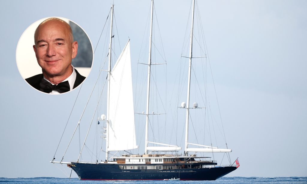 Los detalles del colosal velero de Jeff Bezos, fundador de Amazon, en Mallorca