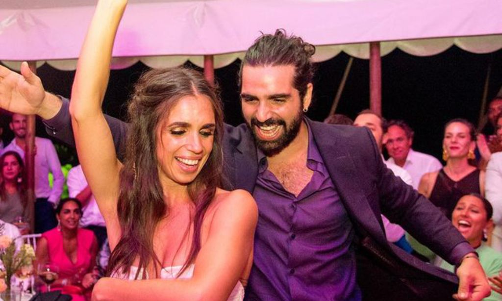 No te pierdas el baile de Elena Furiase y su hermano Guillermo en la espectacular fiesta flamenca de la familia Carmona