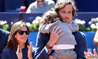 Sandra Gago y su hijo Darío aplauden a Feliciano López en su adiós a la pista donde soñó con ser tenista