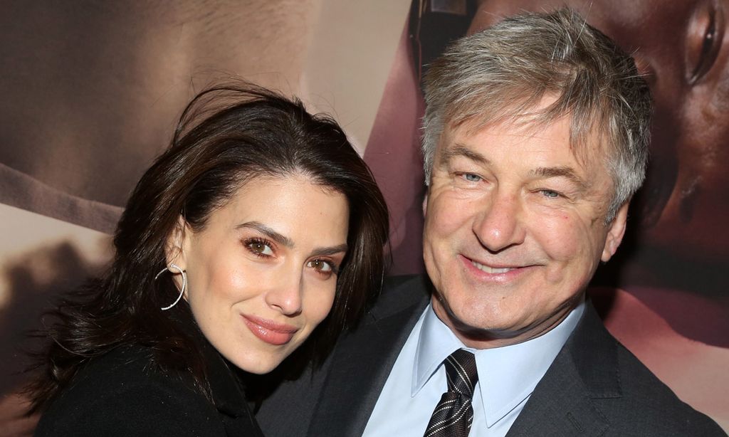 El bonito mensaje de Alec Baldwin a su mujer, Hilaria, tras retirarle los cargos por homicidio involuntario