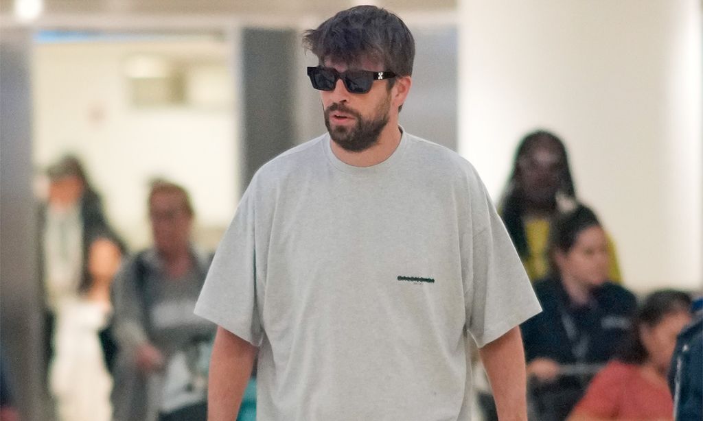 Piqué llega a Miami para ver a sus hijos