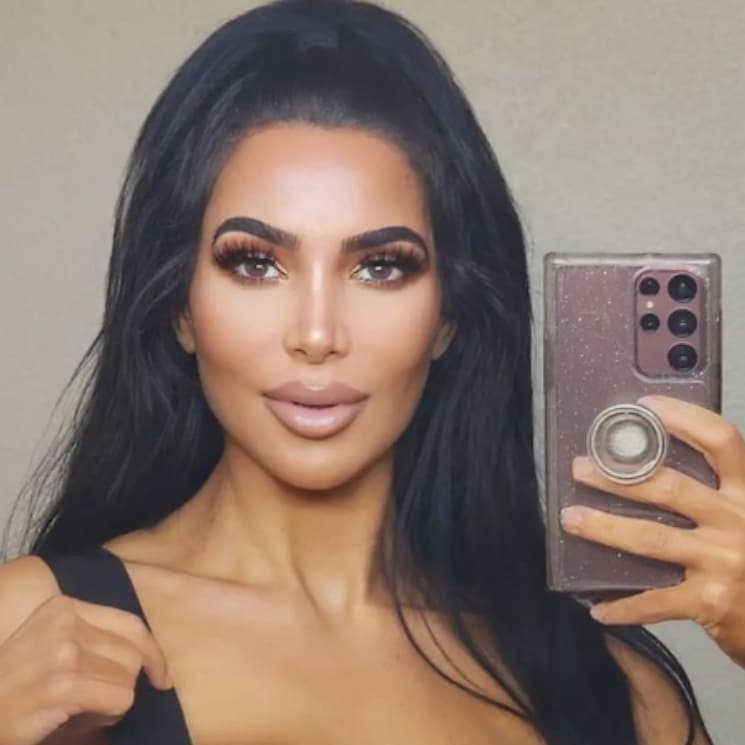 La doble de Kim Kardashian fallece a los 34 años tras una operación de cirugía estética