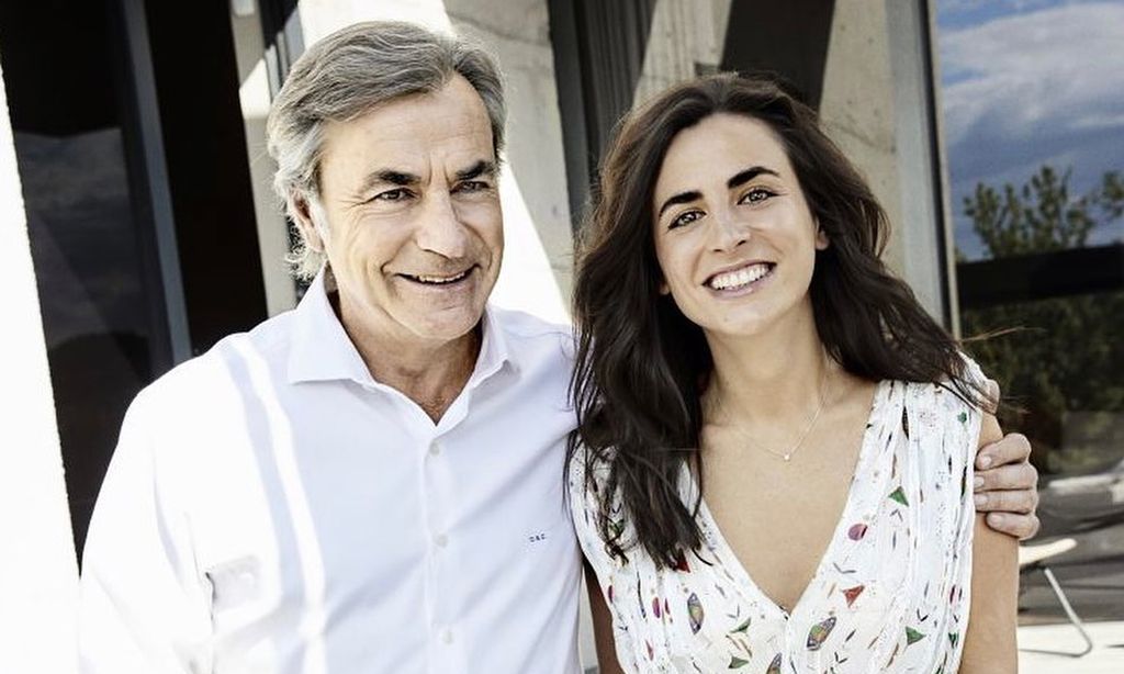 Carlos Sainz felicita a su hija Blanca, que ha empezado la cuenta atrás para su boda