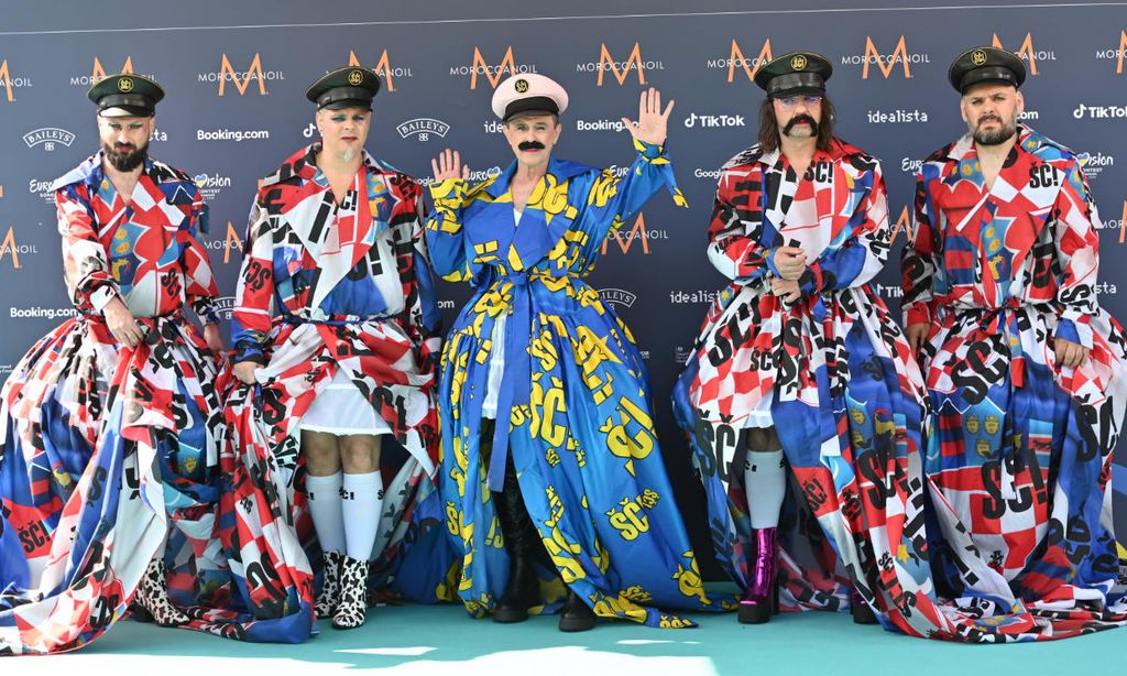 Coloridos, divertidos y extravagantes, las estrellas de Eurovisión impactan con sus looks en la ceremonia de inauguración