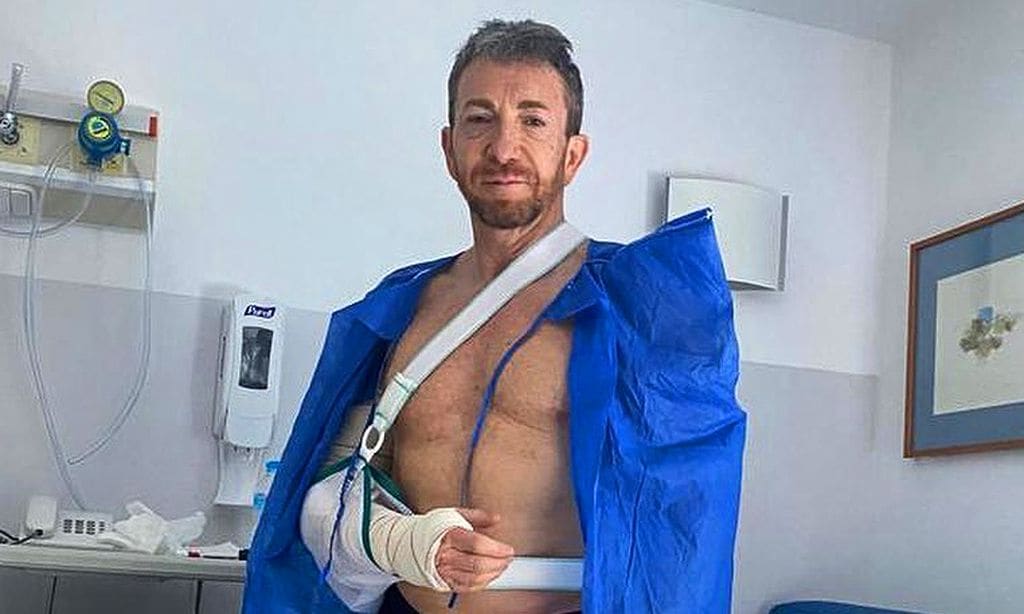 Pablo Motos, operado de urgencia por una grave lesión en el brazo derecho