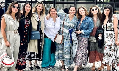 ¿Despedida de soltera en Fátima? Tamara Falcó, en muletas, viaja a Portugal con sus amigas y su hermana
