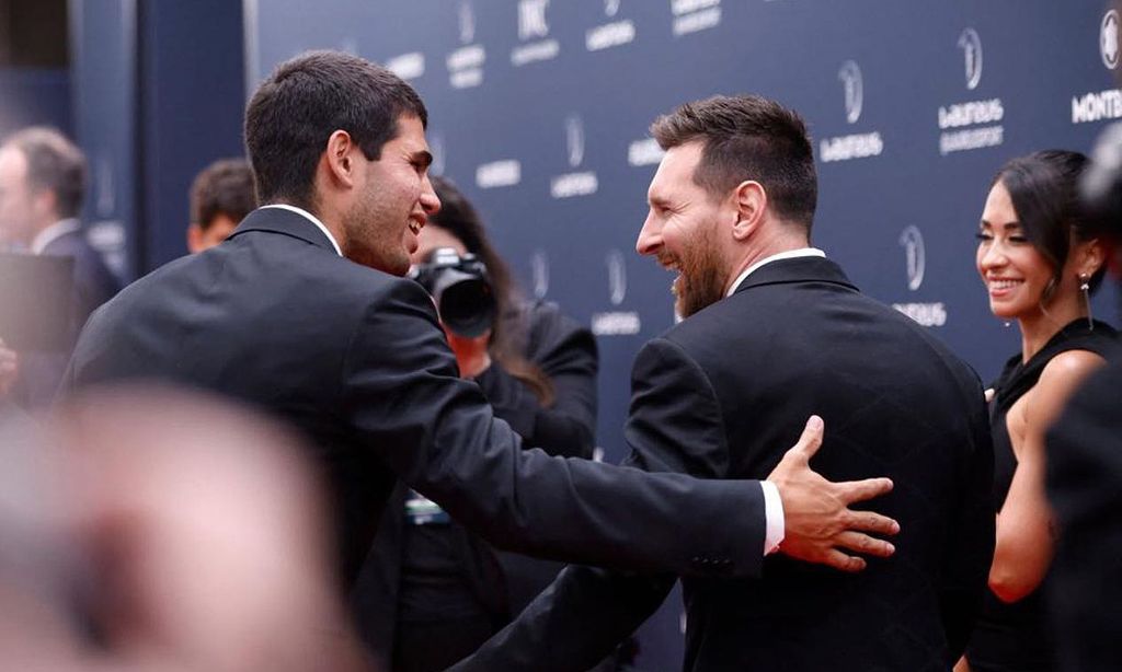 Carlos Alcaraz y Leo Messi, el momento 'fan' entre dos estrellas del deporte mundial